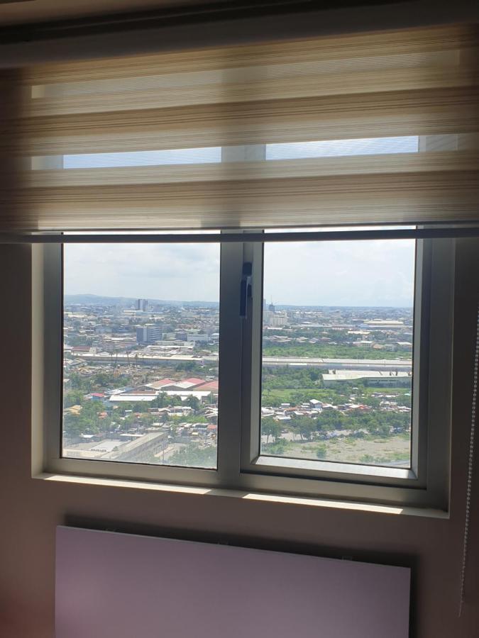 Cunduniaia Sunvida Tower Condominium Unit Across Sm Cebu Exterior photo